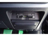 ETC車載器を装備していますので、高速道路の料金所をスムーズに通過。料金もお得になる場合があります。