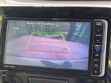 【バックカメラ】駐車時に後方がリアルタイム映像で確認できます。大型商業施設や立体駐車場での駐車時や、夜間のバック時に大活躍!運転スキルに関わらず、今や必須となった装備のひとつです!