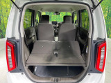 普段のお買い物や通勤、送迎等に十分な荷室スペースを確保しております。セカンドシートを倒すと、大きな荷物の積載も可能です♪