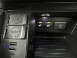 シートヒーター付なので、寒い冬でも快適にドライブが楽しめます!