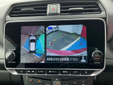 『アラウンドビューモニター』はスムーズな駐車と安全確認をサポートします。