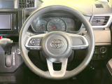 ステアリングも使用感が少なく、きれいな状態となっております♪