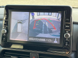 【アラウンドビューモニター】専用のカメラにより、上から見下ろしたような視点で360度クルマの周囲を確認することができます☆死角部分も確認しやすく、狭い場所での切り返しや駐車もスムーズに行えます。