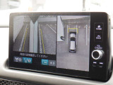 マルチビューカメラシステム搭載。狭い場所や見難い場所での車庫入れや狭い道路の走行にも安心♪