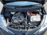 エンジンルームの画像です。店舗にて現車の確認もいただけますので、お電話で在庫のご確認の上是非ご来店くださいませ!!!ワクワクするクルマ選びをご提案します!
