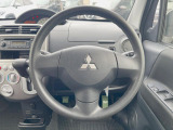 ステアリングも使用感が少なく、きれいな状態となっております♪