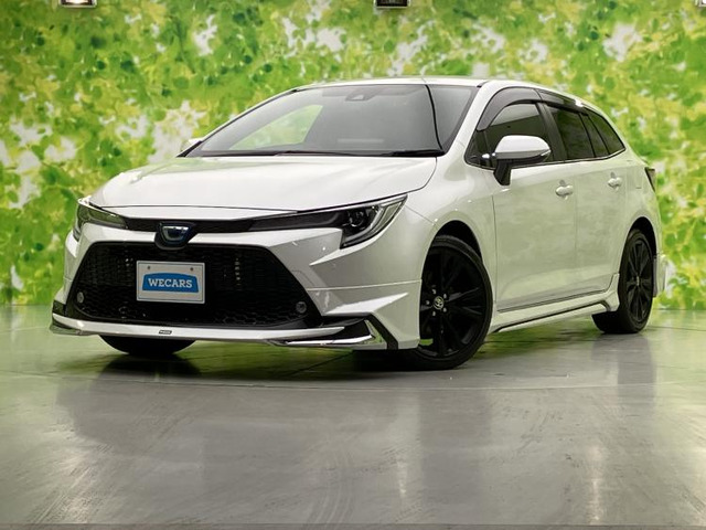 カローラツーリング 1.8 ハイブリッド WxB 50ミリオン エディション 