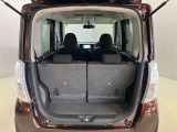 【ラゲッジルーム】たっぷり荷物も積み込める荷室スペース★
