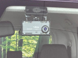 【ドライブレコーダー】ドライブレコーダー装備!走行中はもちろん、あおり運転や事故に遭遇した際、映像で記録し、万一のリスクに備えます。※記録用SDカードはお客様ご自身でご準備いただく必要があります。