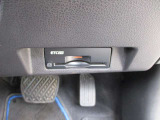 ビルトインタイプのETC2.0装備です!高速道路もストレスなくスムースに走行できますよ。