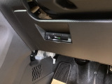 ビルトインタイプの【ETC】で見た目もスッキリ。高速道路の利用にとても便利です。