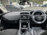 Fペイス Rスポーツ 2.0L D180 ディーゼル 4WD 