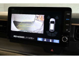 バックカメラが装備されており、後方の安全確認はもちろんのこと狭い場所での駐車や雨の日・夜間など視界の悪いコンディションでのストレスの軽減にもなります!
