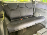 3列目シートはもちろん状態良好☆大人でもゆったりと座って頂けますので、大人数でのお出かけもラクラクです♪ご家族で、気の知れた仲間で、ドライブに行くのが楽しみですね♪