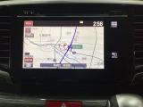ナビゲーションはフルセグTV対応の純正メモリーナビを搭載しています。Bluetoothオーディオ機能がありますので、スマートフォンなどの音楽も再生できます。