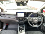 インパネ周りは、このように機能的にまとまっています。もちろん室内はクリーニング済みでキレイです!