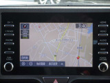 純正ナビを装備。タッチパネル式で使いやすく、お出かけもラクラクです♪