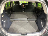 普段のお買い物や通勤、送迎等に十分な荷室スペースを確保しております。セカンドシートを倒すと、大きな荷物の積載も可能です♪