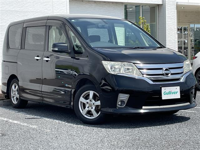 セレナ 2.0 ハイウェイスター S-HYBRID 修復歴無し