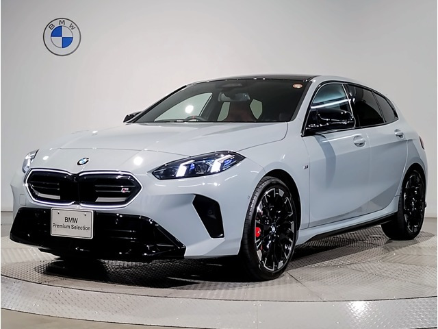 1シリーズ M135 xドライブ 4WD 