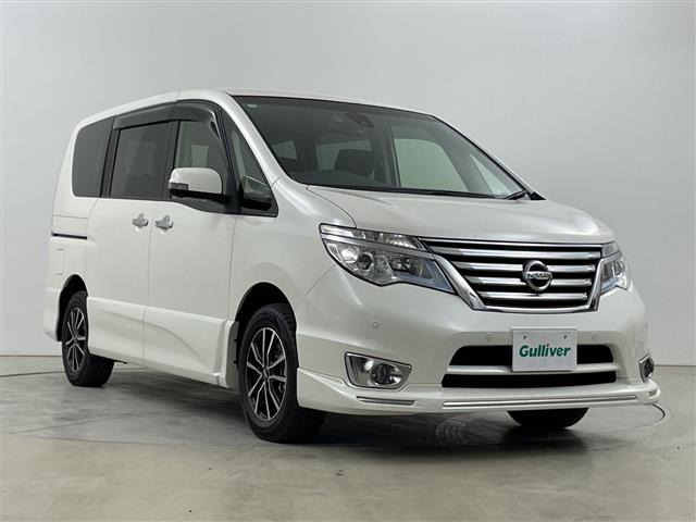 セレナ 2.0 ハイウェイスター Aセーフティ 4WD 修復歴無し