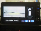 バックカメラ搭載です!車庫入れが苦手な人はもちろん、車両感覚に自信がある人にもお勧めです!見えない箇所が見えるようになるので、低い障害物や隠れてしまっている子供の存在等にも気付く事が出来ます。