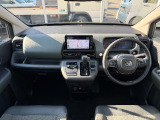 内装ルームクリーニング済みです。しっかり綺麗にしていますので、是非、お確かめください。納車時にはもう一度キレイにいたしますよ!