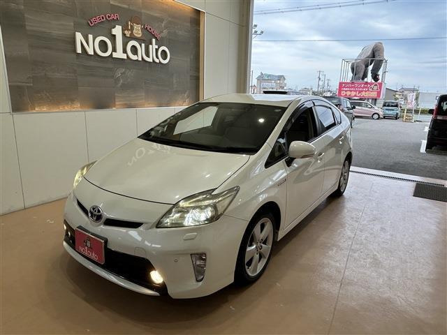 トヨタ プリウス 