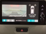 バックでの車庫入れも安心です! リアカメラが付いているバックモニター付のナビを装備しております。バンパーについているソナーや、操作線もついており距離感も画面から確認できます。
