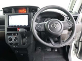 見通しのよいすっきりとした視界で、誰でも運転しやすいです。運転のしやすさは疲れにくさにも繋がりますよ♪