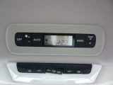 後席エアコン操作部・表示です。