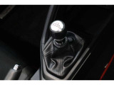 6速MTのお車です♪直感的な操作を楽しむことができます!