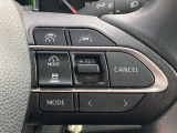 【レーダークルーズコントロール】アクセル操作無しで先行車との適切な車間を維持し、設定した速度を保ちます!