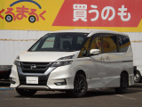 衝突軽減ブレーキ 踏み間違い衝突防止アシスト 車線逸脱警報 メモリーナビゲーション付きのセレナです。