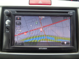 社外品のナビが装着されております。オーディオ機能も充実しております。
