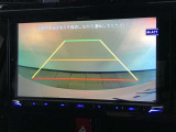 後方の見にくい視界もバックモニターで確認サポートして駐車時も安心☆