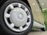 【14インチアルミホイール】外観にマッチしたアルミホイールを装着しております。各種アルミホイールや、スタッドレスタイヤも取扱いしております。是非ご相談ください♪