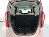 広々としたラゲージスペースを備えています。大きなものや長さのある荷物もしっかりと積み込めます。