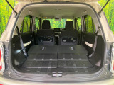 普段のお買い物や通勤、送迎等に十分な荷室スペースを確保しております。セカンドシートを倒すと、大きな荷物の積載も可能です♪