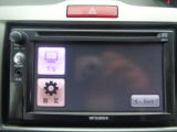 社外品のナビが装着されております。オーディオ機能も充実しております。