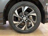 純正アルミホイール!足元を彩りますよ♪