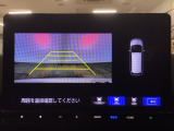 バックカメラが付いているので、車庫入れもラクラクです♪更にバンパーに取り付けられたソナーセンサーで、障害物を音とナビゲーション画面で知らせてくれます♪