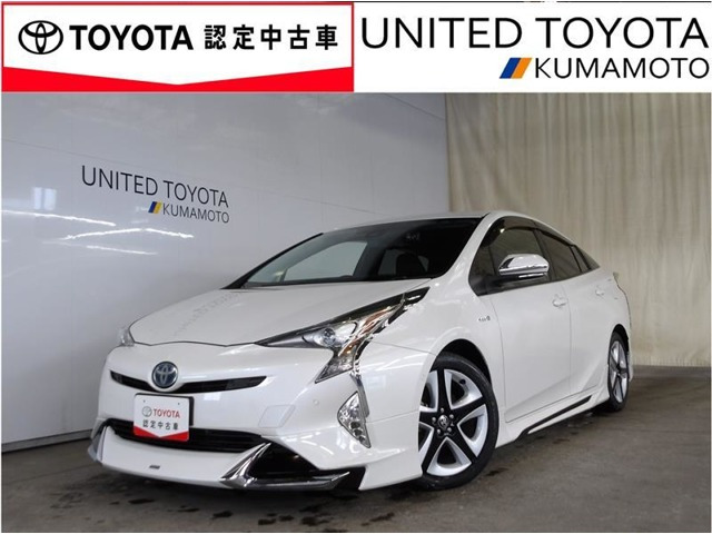 トヨタ プリウス 