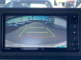 【 バックカメラ 】便利なバックカメラ装備で安全確認を頂けます。駐車が苦手な方にもオススメな便利機能です♪