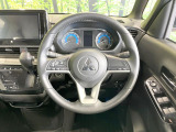 ステアリングも使用感が少なく、きれいな状態となっております♪