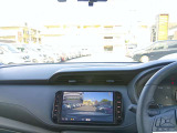 【日産純正 後方カメラ付きドライブレコーダー装着車】 映像/音声の記録はもちろん、映像再生時に走行軌跡や車速のわかるGPS搭載。事故時の客観的な検証に役立ちます。