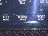 走行モードを選択することができます。
