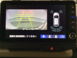 バックでの車庫入れも安心です! リアカメラが付いているバックモニター付のナビを装備しております。バンパーについているソナーや、操作線もついており距離感も画面から確認できます。