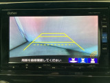 バックでの車庫入れも安心です! リアカメラが付いているバックモニター付のナビを装備しております。操作線もついており距離感も画面から確認できます。