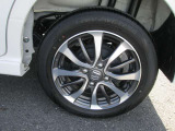 純正アルミホイール付きです!